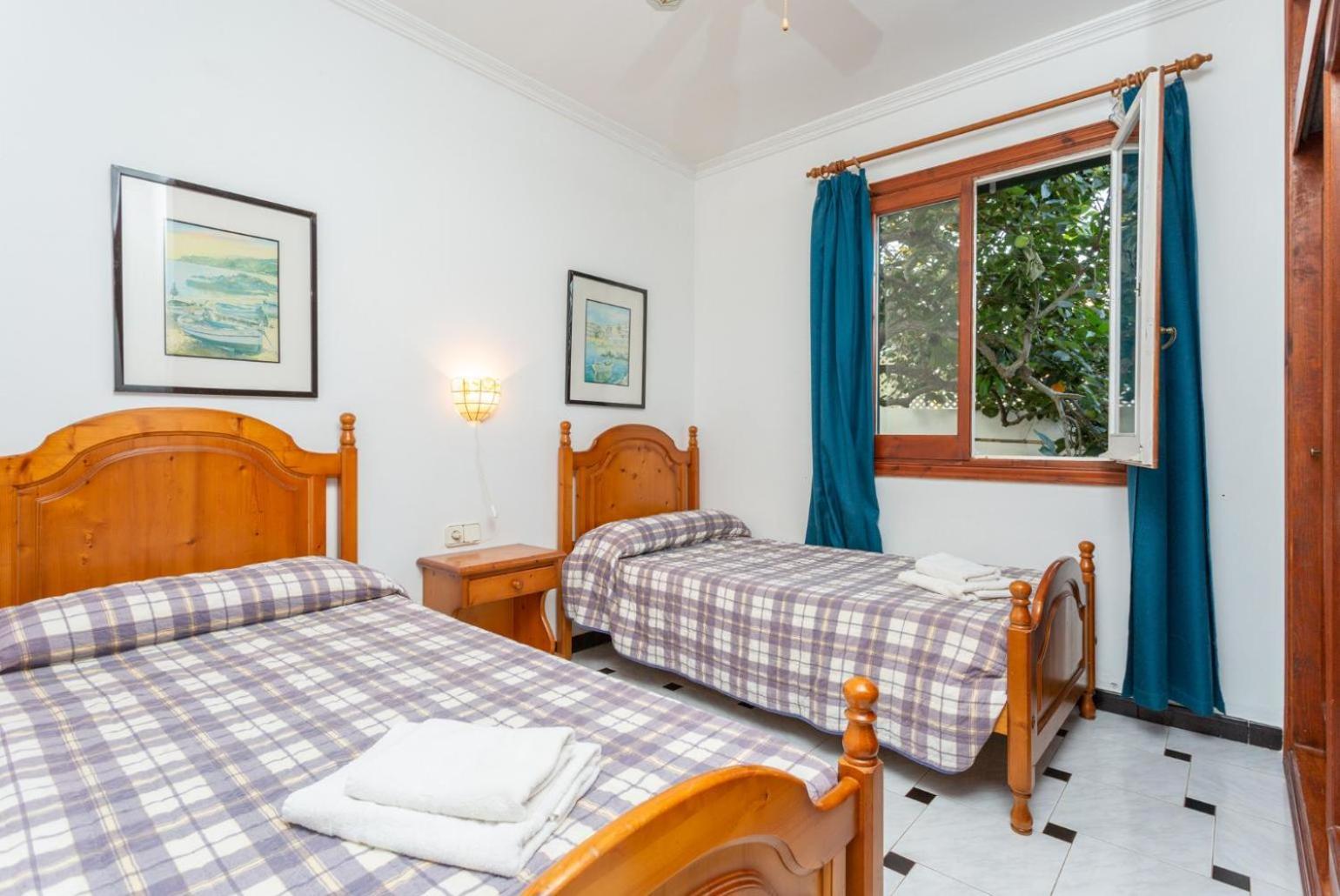 Villa Emilio Cala En Porter  外观 照片