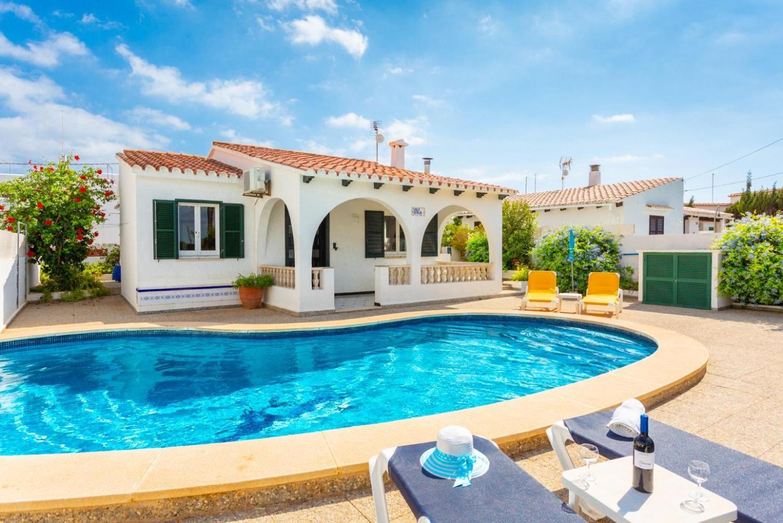 Villa Emilio Cala En Porter  外观 照片