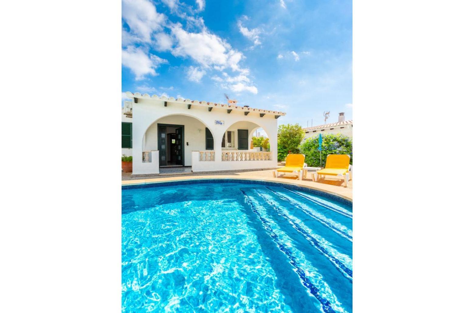 Villa Emilio Cala En Porter  外观 照片